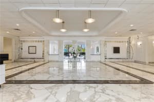 5700 Collins Ave 10d Miami Beach, FL 33140 - MLS#A11848585