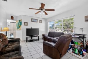 3581 W 2nd Ave Hialeah, FL 33012 - MLS#A11848586
