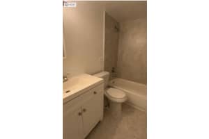 498 NW 165th St Rd D-101, Miami, FL 33169 - MLS#A11848593