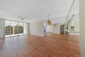 1831 Sabal Palm Dr, Davie, FL 33324, Sold 08/29/25