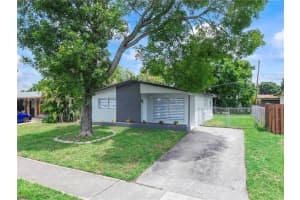 9731 Nw 24th Pl, Sunrise
