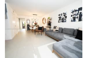 7872 Sw 102nd Ln Miami, FL 33156 - MLS#A11848655