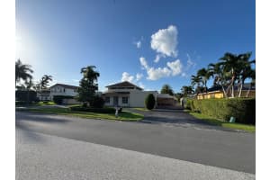 9931 Nw 130th St Hialeah Gardens, FL 33018 - MLS#A11848768