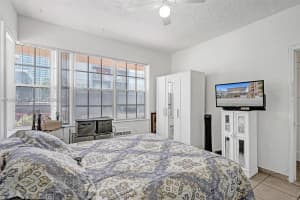 6860 Abbott Ave 4 Miami Beach, FL 33141 - MLS#A11848769