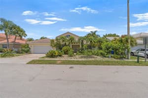20211 Nw 10th St Pembroke Pines, FL 33029 - MLS#A11848772