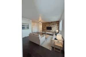 16890 Ne 21st Ave 3 North Miami Beach, FL 33162 - MLS#A11848839