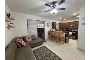 11290 NW 88th Ter, Doral, FL 33178 - MLS#A11848856