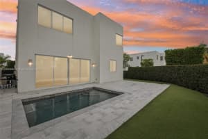 9820 Nw 75th St Doral, FL 33178 - MLS#A11848860