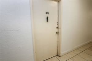 9001 Sw 77th Ave C810, Miami