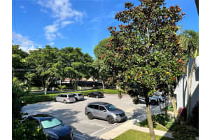 4280 Oaks Ter 203 Pompano Beach, FL 33069 - MLS#A11848882