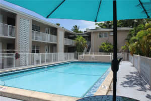 6511 Santona St C-17, Coral Gables, FL 33146 - MLS#A11848907