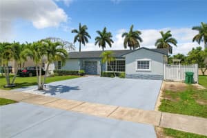 16402 Sw 111th Ave Miami, FL 33157 - MLS#A11848909