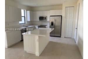 8109 Nw 105th Ave Doral, FL 33178 - MLS#A11848916