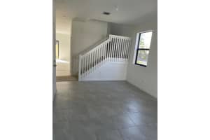 212 Sw 159th Ter 0 Pembroke Pines, FL 33027 - MLS#A11848932