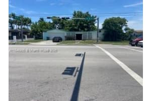 19027 Ne 18th Ave Miami, FL 33179 - MLS#A11848935