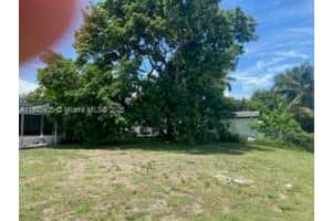 19027 Ne 18th Ave Miami, FL 33179 - MLS#A11848935