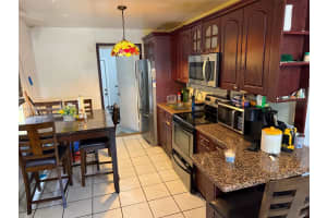 825 Ne 12th St Homestead, FL 33030 - MLS#A11848980