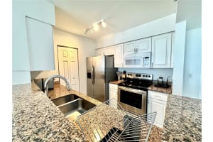 1155 Brickell Bay Dr 906, Miami, FL 33131 - MLS#A11848989