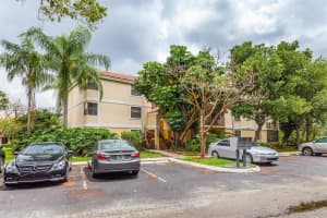 10161 W Sunrise Blvd, Plantation, FL 33322, Sold 10/07/25
