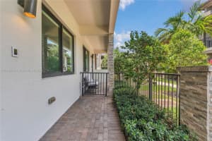 4952 NW 83rd Path, Doral, FL 33166 - MLS#A11848999