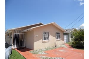 1695 W 6th Ave, Hialeah, FL 33010 - MLS#A11849013