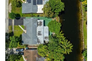 1420 Nw 56th Ave Lauderhill, FL 33313 - MLS#A11849019