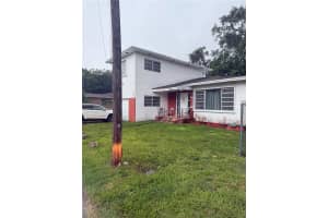 3753 Washington Ave, Miami
