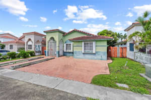 12356 Nw 98th Pl Hialeah Gardens, FL 33018 - MLS#A11849058