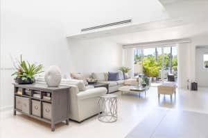 330 Poinciana Dr 1002, Sunny Isles Beach