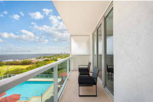 2889 Mcfarlane Rd 1014, Coconut Grove