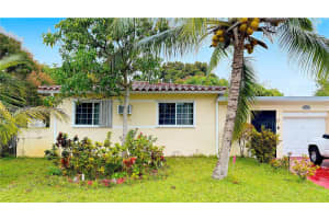 1185 NW 134th St, North Miami, FL 33168 Sold 10/03/25