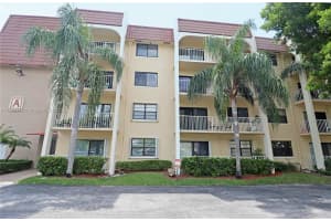 9301 SW 92nd Ave A210, Miami, FL 33176 - MLS#A11849134