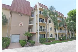 9301 SW 92nd Ave A210, Miami, FL 33176 - MLS#A11849134