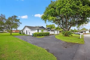 9460 Sw 134th St, Miami