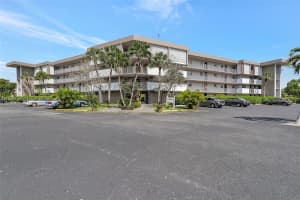 2800 Nw 47th Ter 404b, Lauderdale Lakes