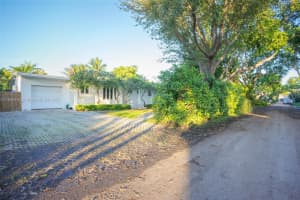 355 Redwood Ln Key Biscayne, FL 33149 - MLS#A11849162