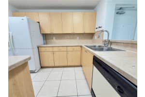 6520 Nw 114th Ave 1621 Doral, FL 33178 - MLS#A11849186