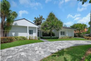 10651 Sw 76th Ave Pinecrest, FL 33156 - MLS#A11849202