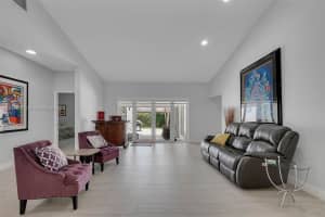 10651 Sw 76th Ave Pinecrest, FL 33156 - MLS#A11849202