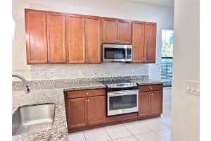 3275 W 96th Pl 3275, Hialeah, FL 33018 - MLS#A11849228