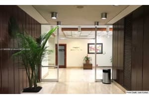 801 Brickell Bay Dr APT 1166, Miami, FL 33131, - MLS#A11849260