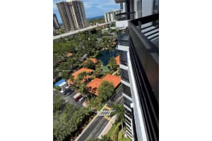 3600 Mystic Pointe Dr 1611, Aventura