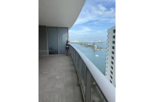 488 Ne 18th St 3204, Miami