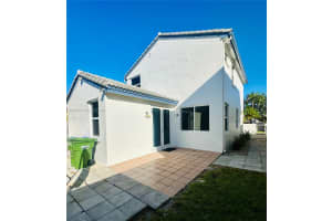 18961 Nw 22nd St Pembroke Pines, FL 33029 - MLS#A11849305