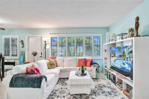 3212 Ne 8th Ct 16 Pompano Beach, FL 33062 - MLS#A11849325