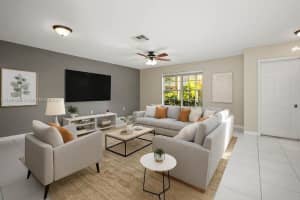 625 Nw 109th Ave Pembroke Pines, FL 33026 - MLS#A11849385
