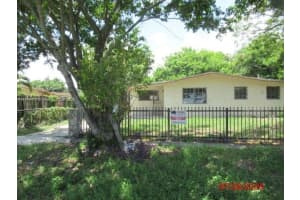 18410 Nw 42nd Ave Miami Gardens, FL 33055 - MLS#A11849410