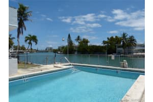 250 S Shore Dr 5, Miami Beach, FL 33141 - MLS#A11849429