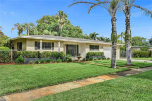 821 Oleander Dr Plantation, FL 33317 - MLS#A11849430