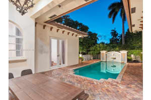1223 Jackson St Hollywood, FL 33019 - MLS#A11849459